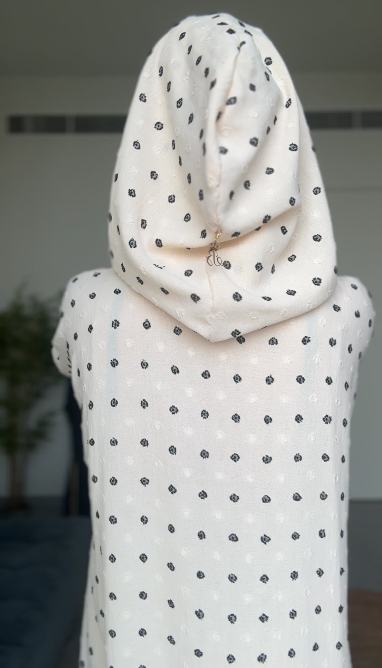 Off white/cream burqa with black dots