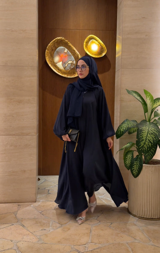 Navy flow abayah