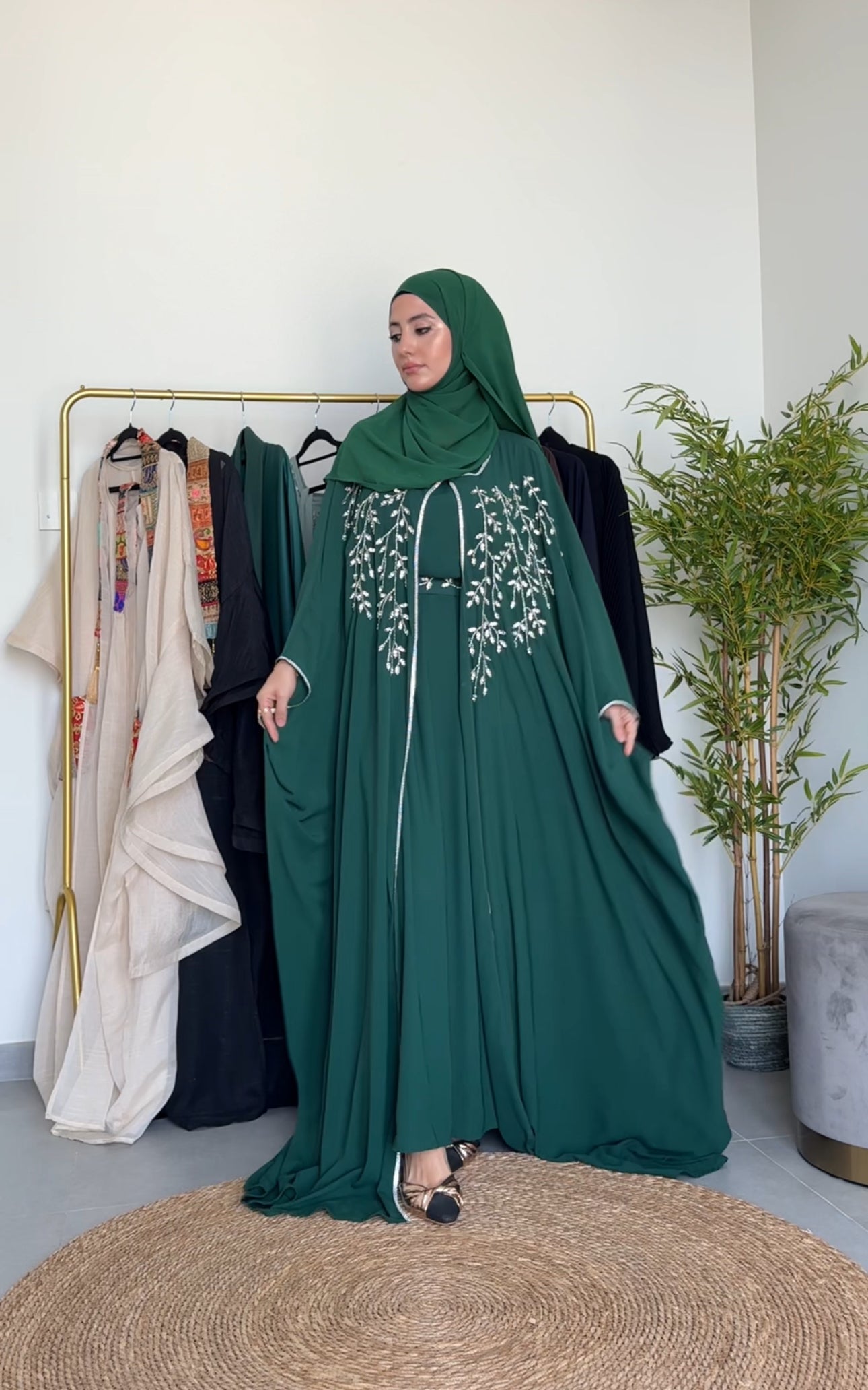 Emerald green abayah with silver beadwork with inner and belt