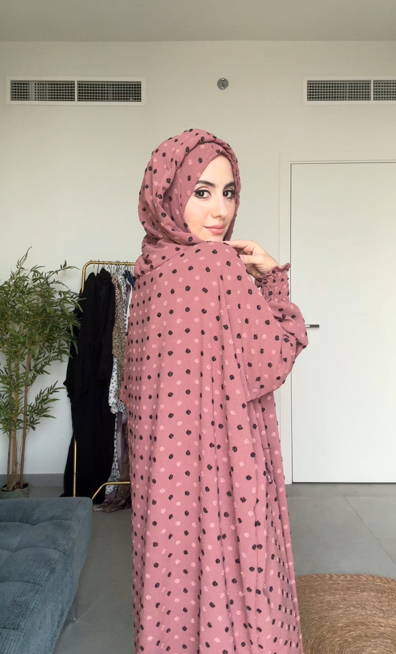 Charisma Coral burqa with black dots