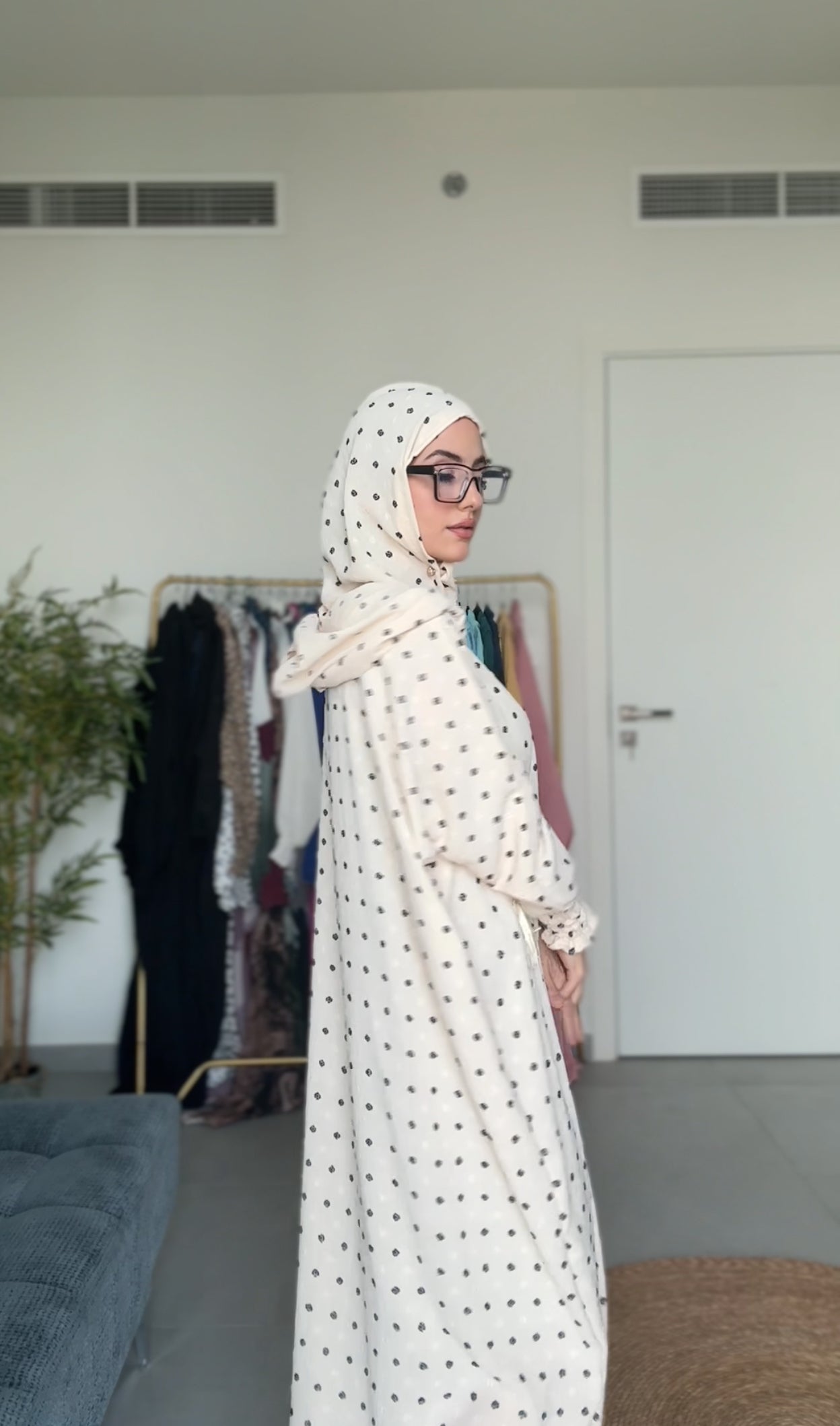 Off white/cream burqa with black dots