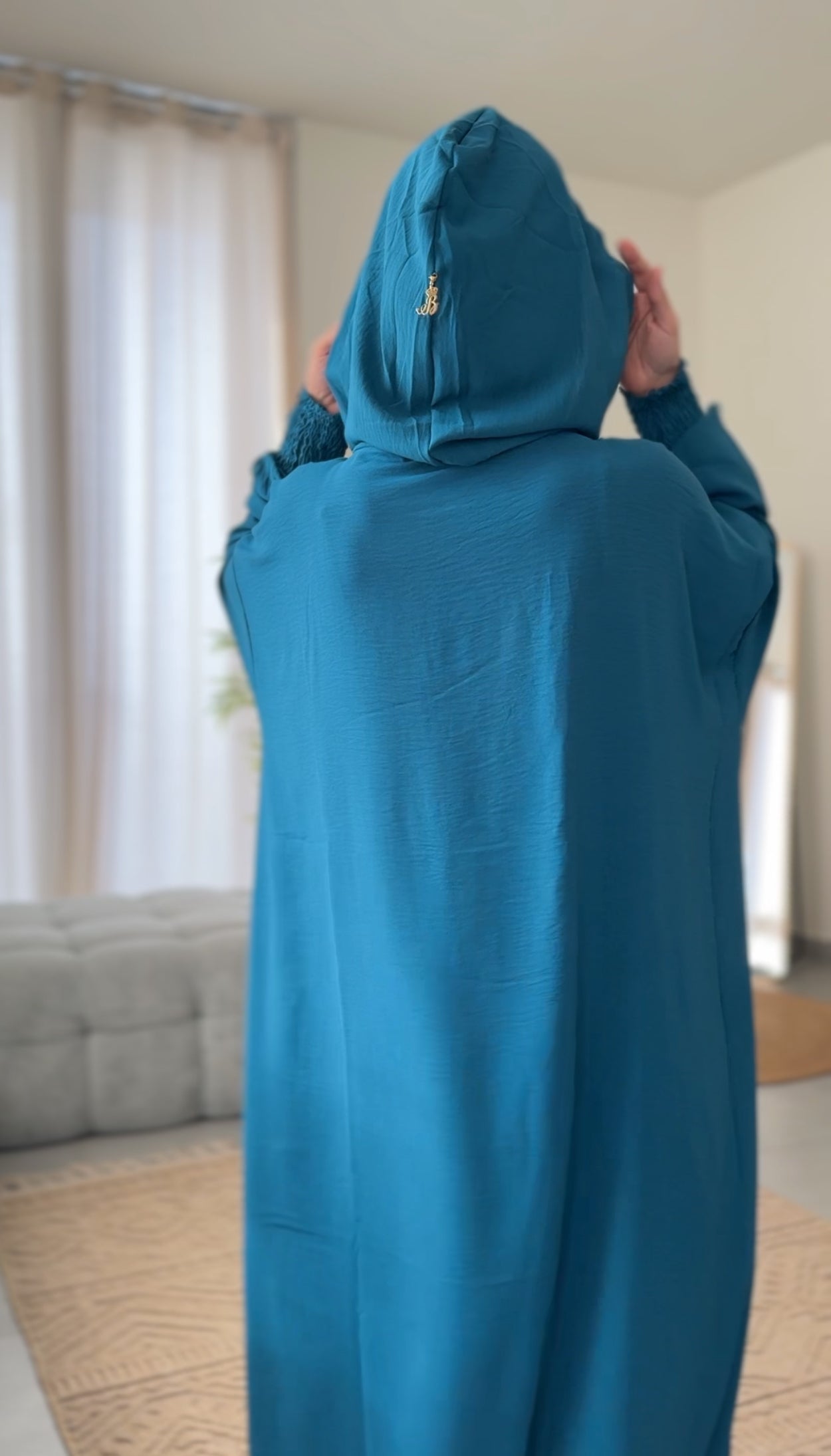 Desert Teal burqa with no dots