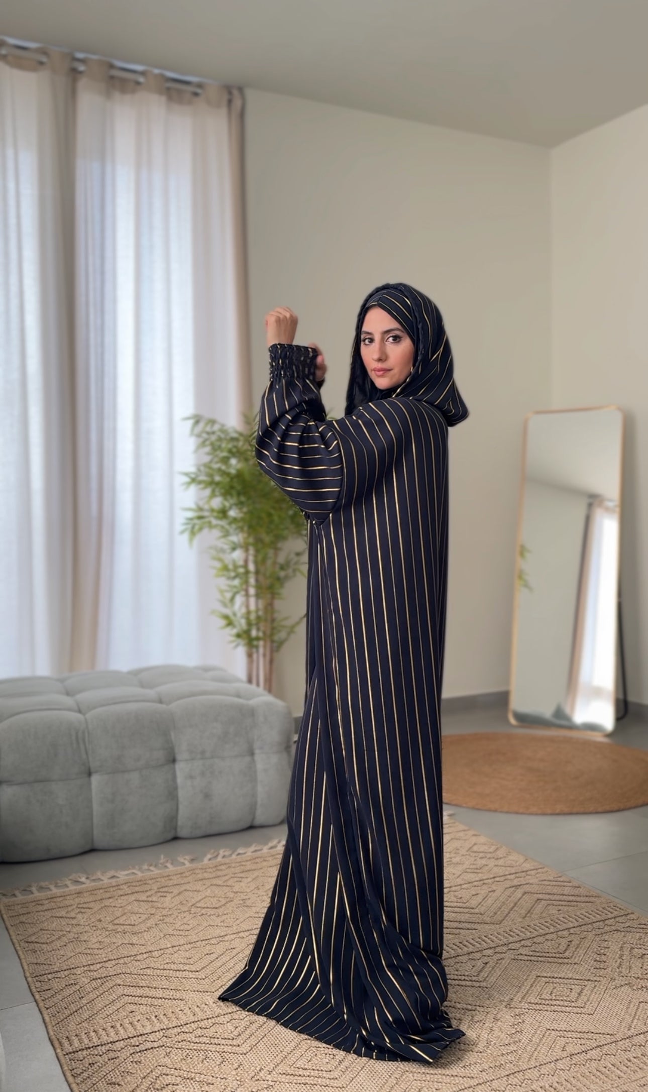 Navy burqa with thin gold vertical lines