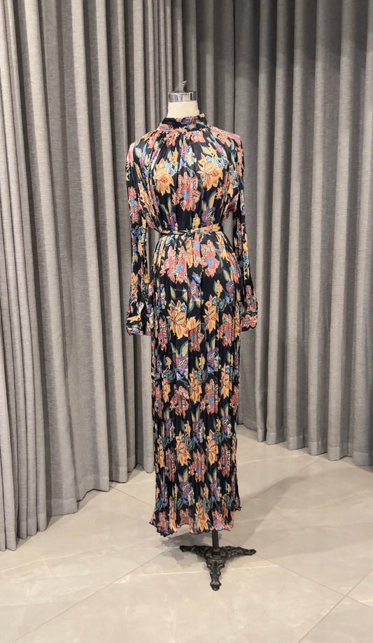 Black floral pleated dress