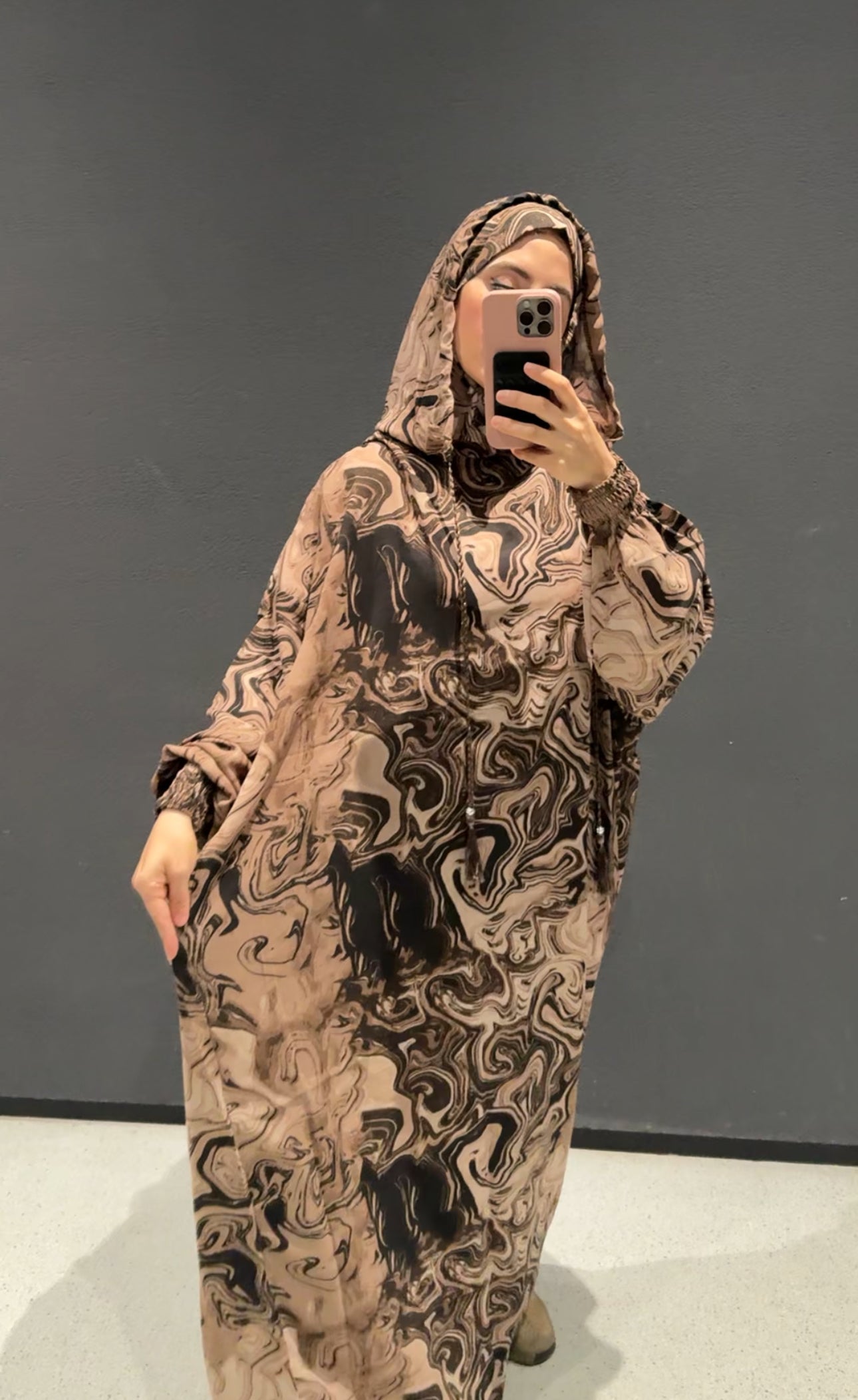 Brown and black dye burqa