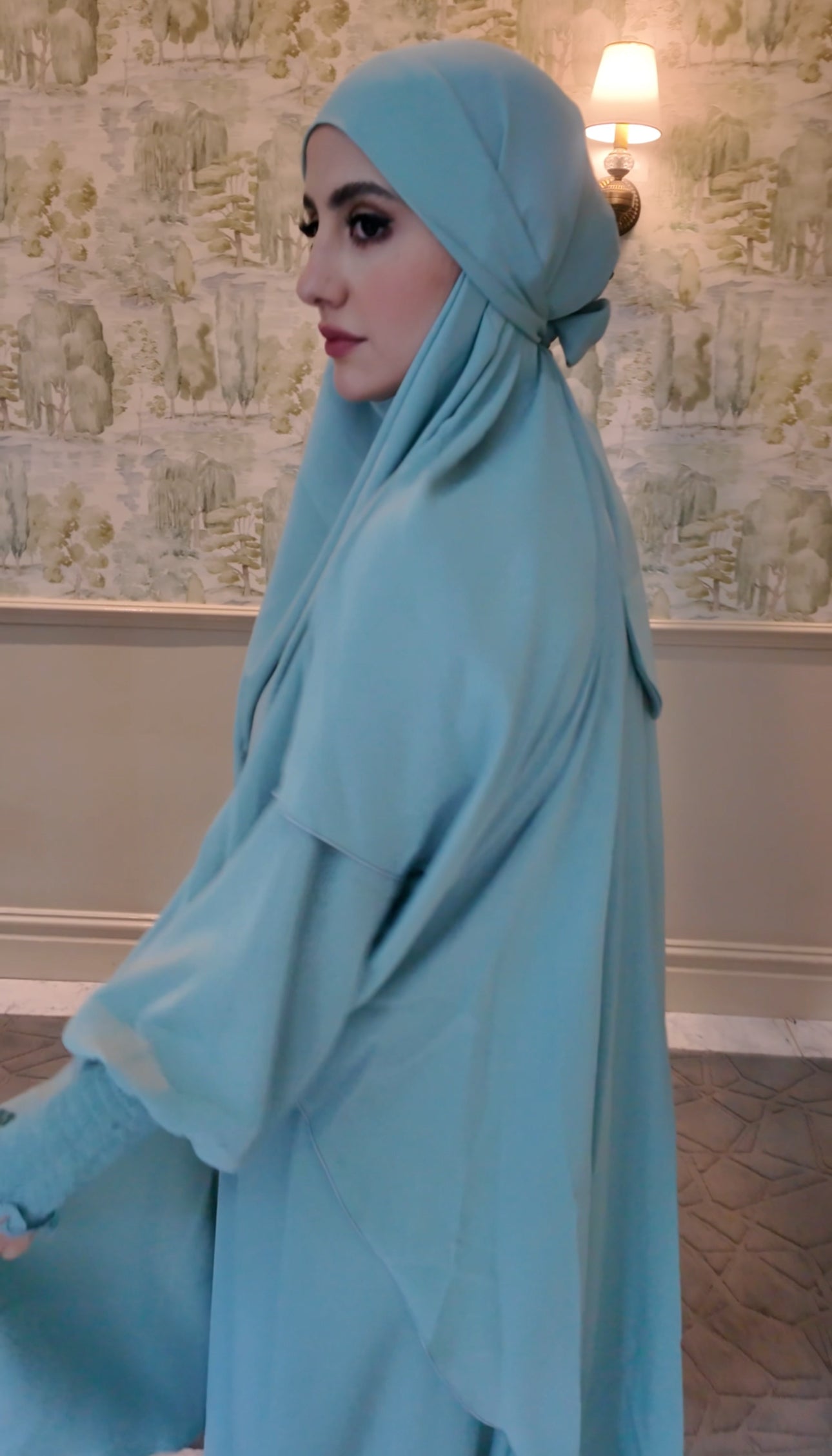 Green Nada fabric Jilbab with long sleeve inner
