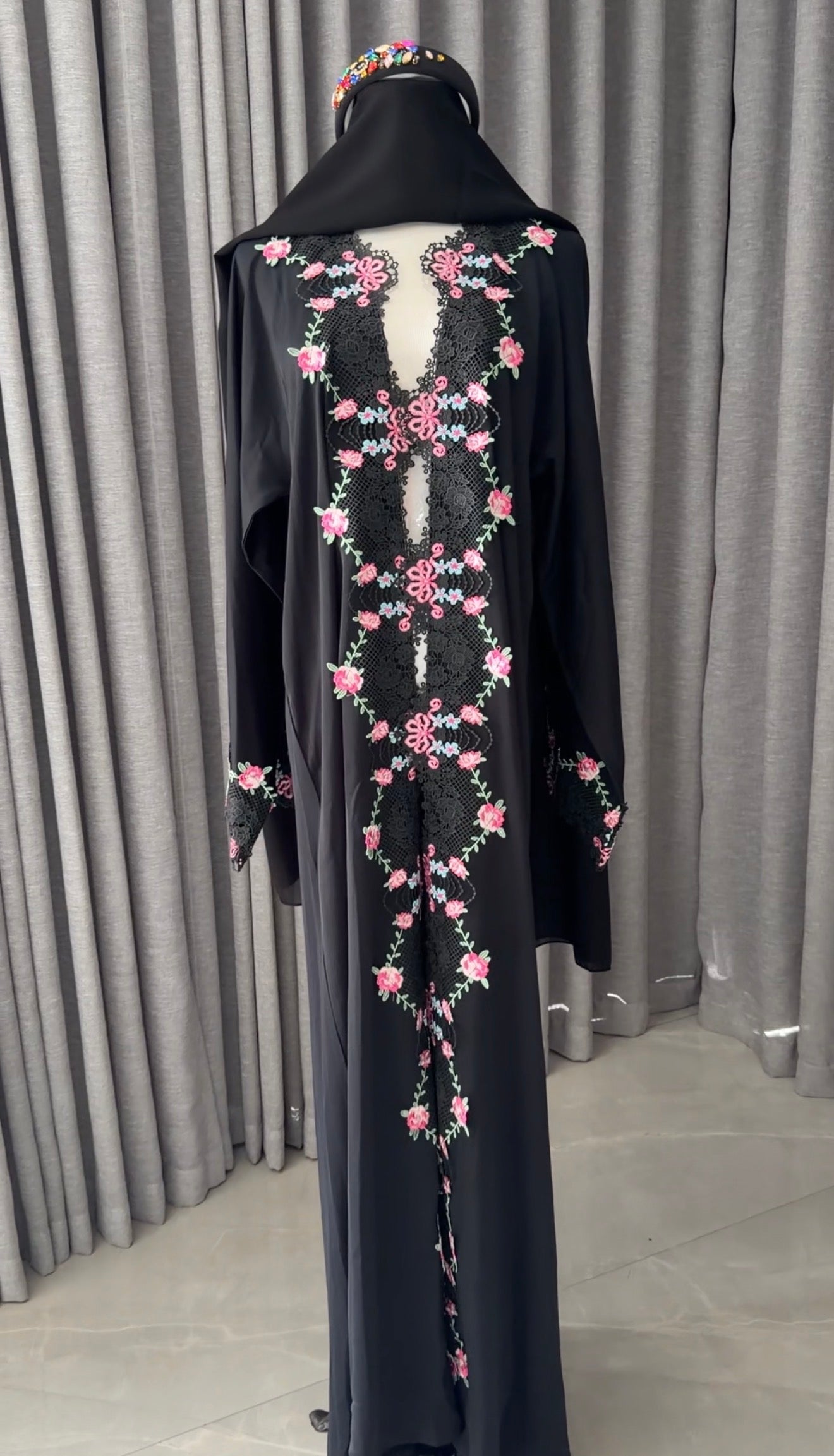 Black Lace Abayah