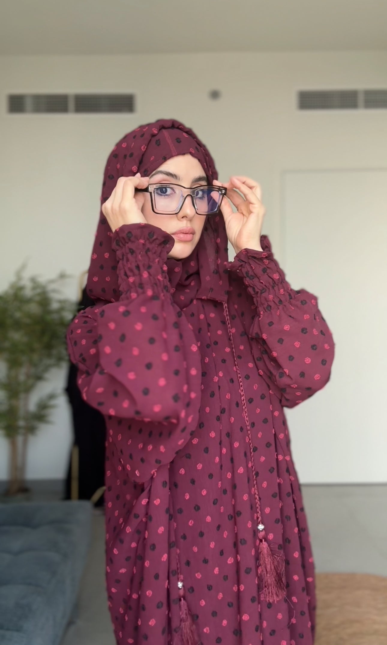 Maroon burqa with black dots