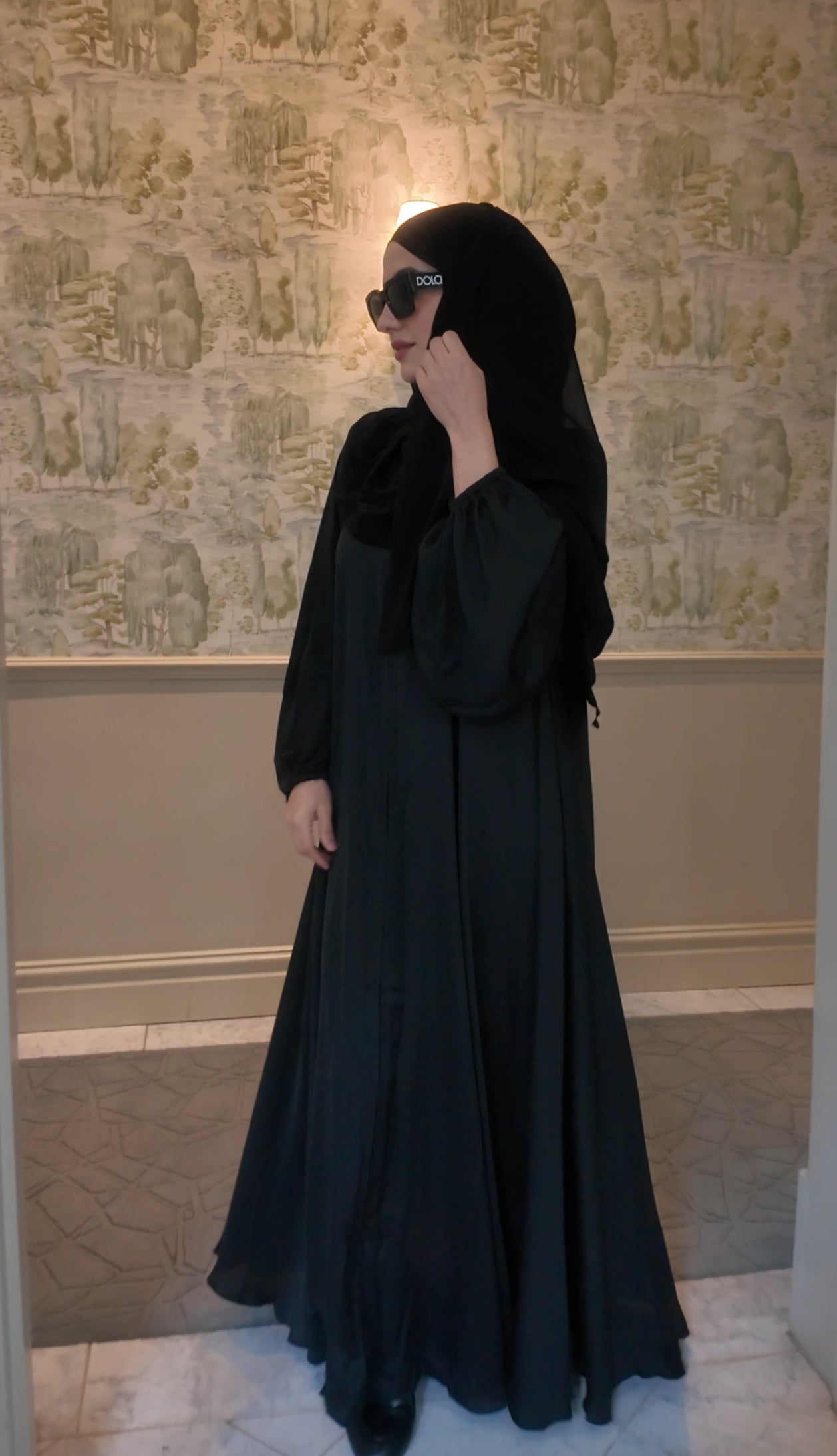 Black flow abayah with attached hijab