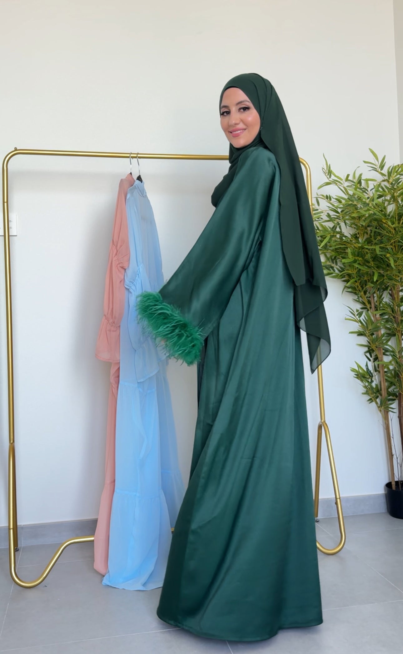 Emerald Green abayah with fur on the sleeve