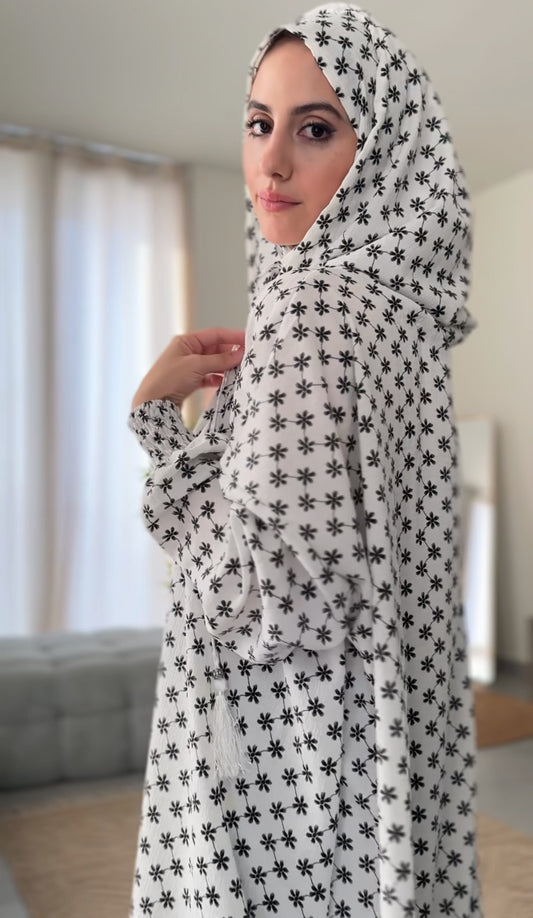 White burqa with black daisy print