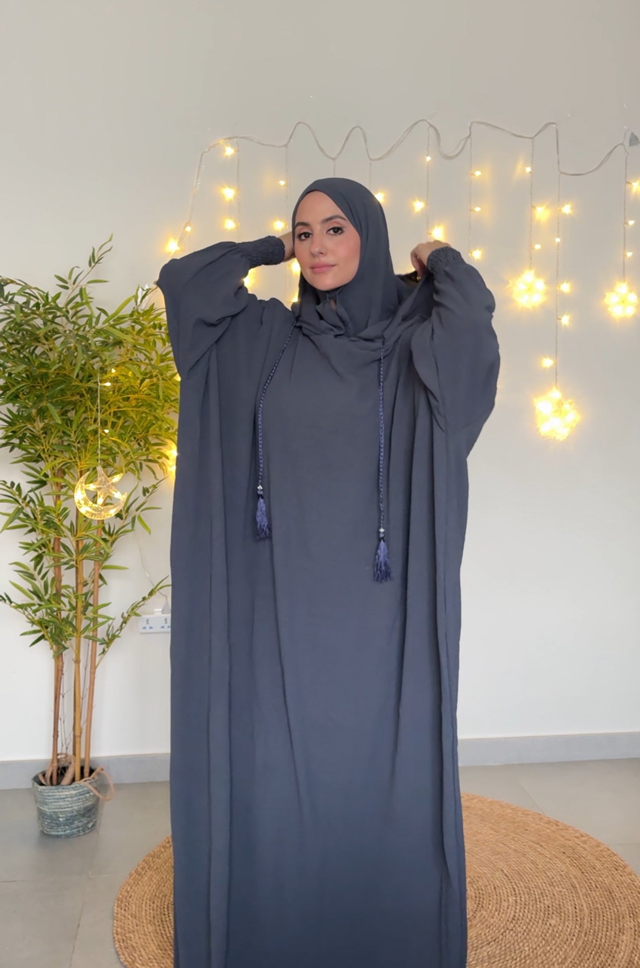 Dark Grey burqa with no dots