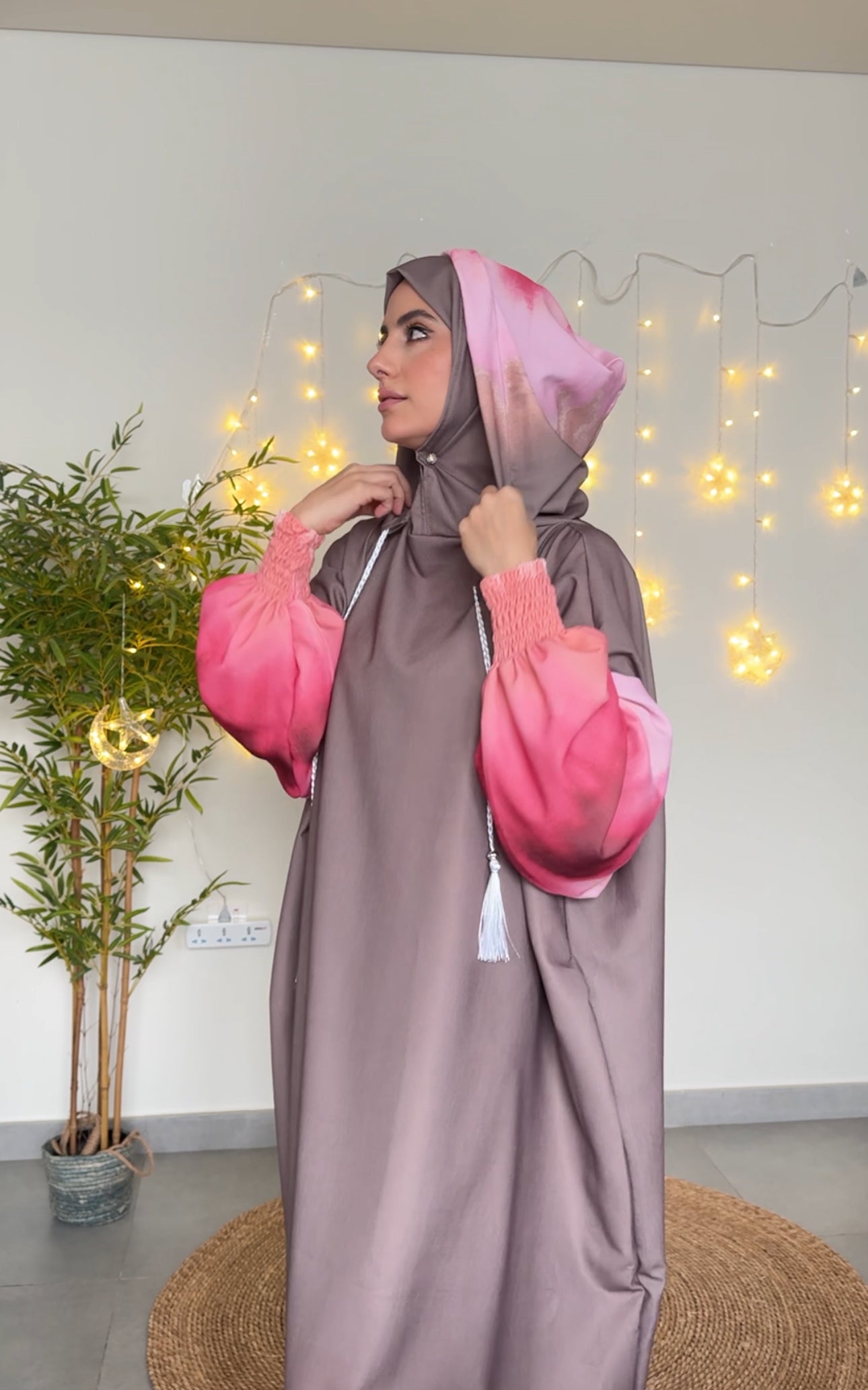 Pink and brown dye burqa