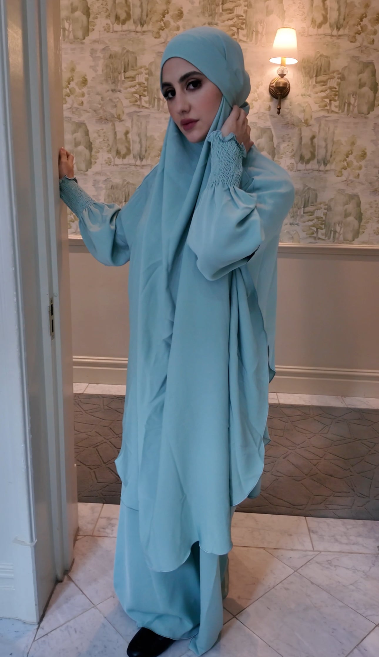 Green Nada fabric Jilbab with long sleeve inner
