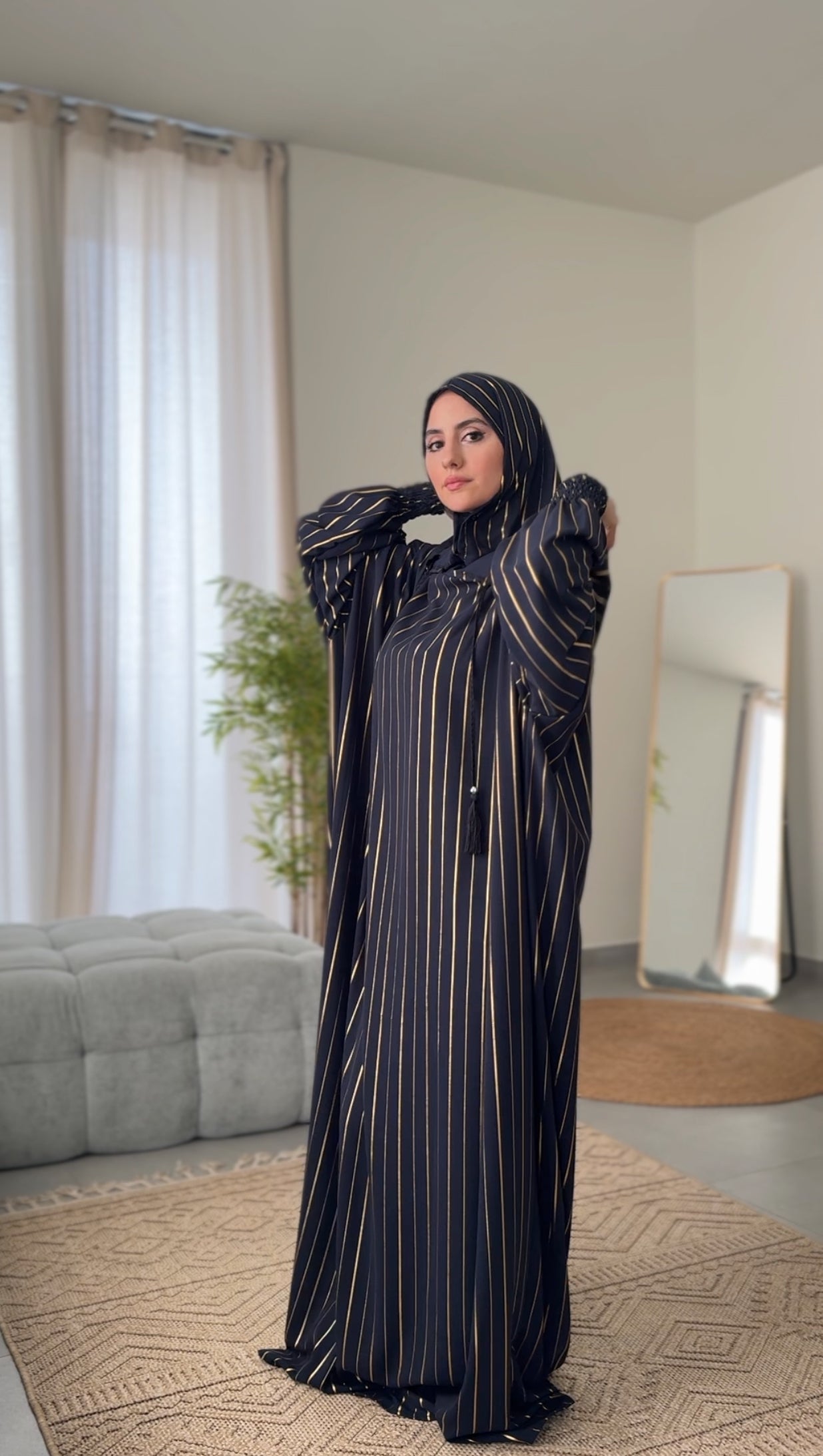 Navy burqa with thin gold vertical lines