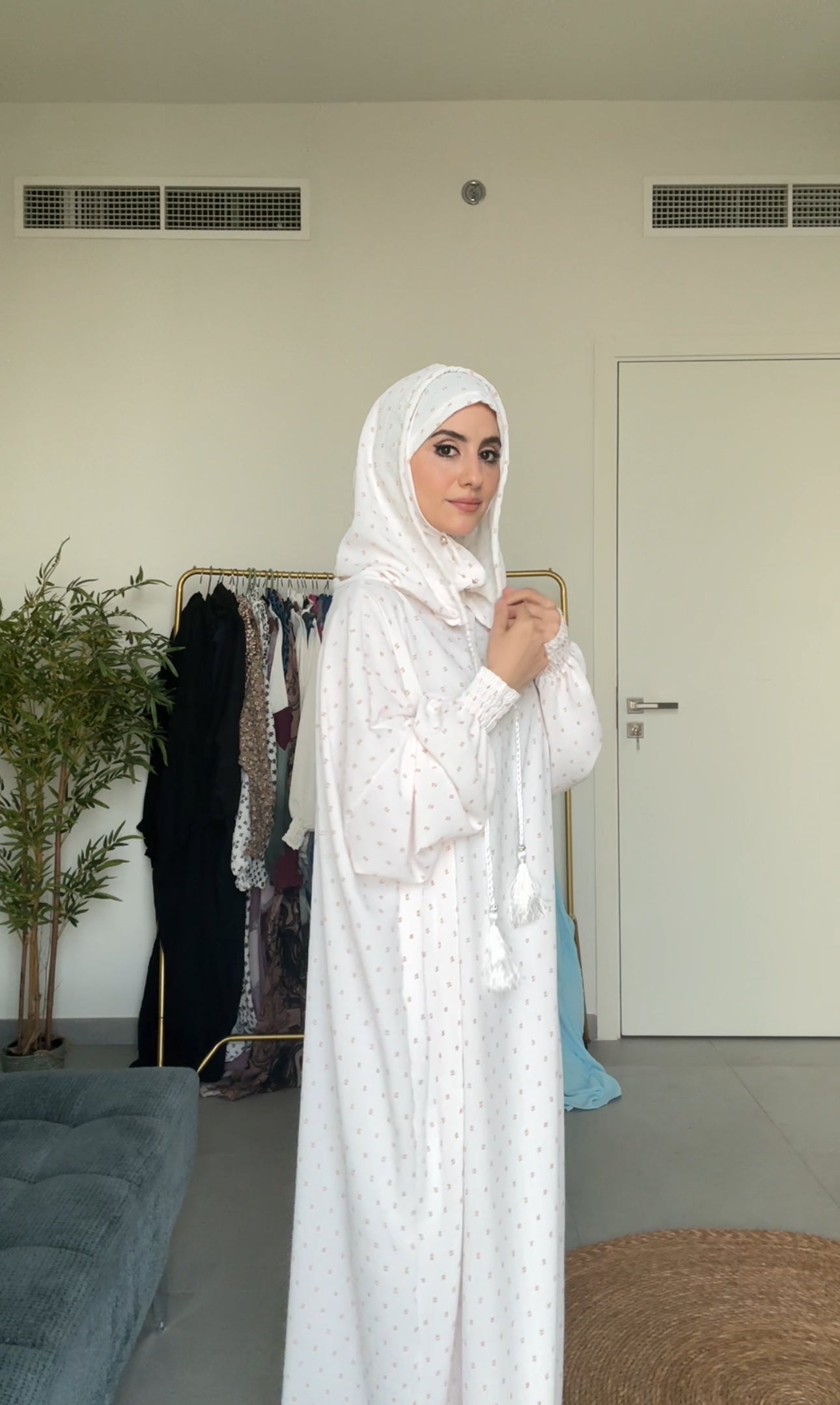 White burqa with beige dots