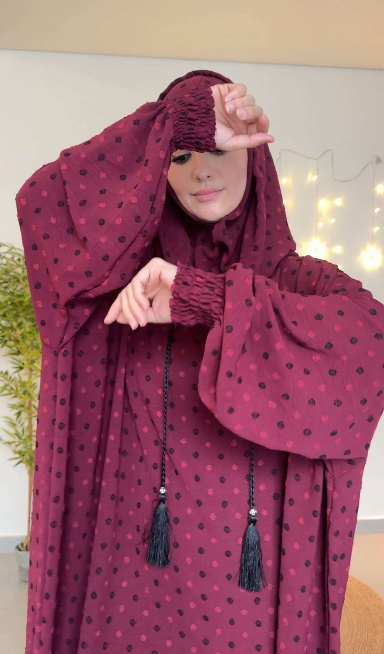 Maroon burqa with black dots