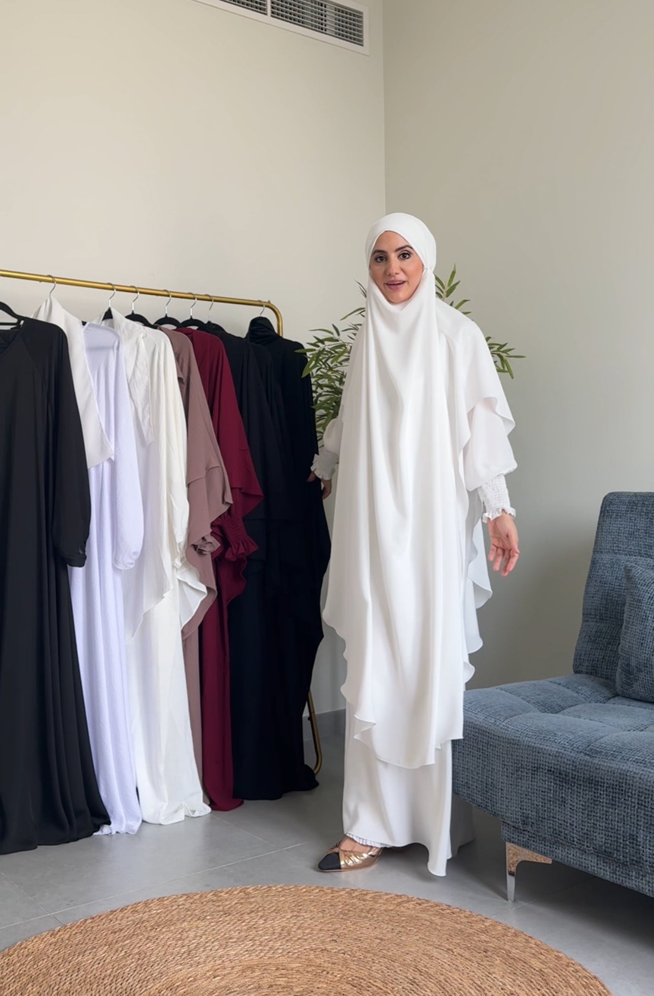 Two Piece White Khimar, with long scarf and long sleeve inner