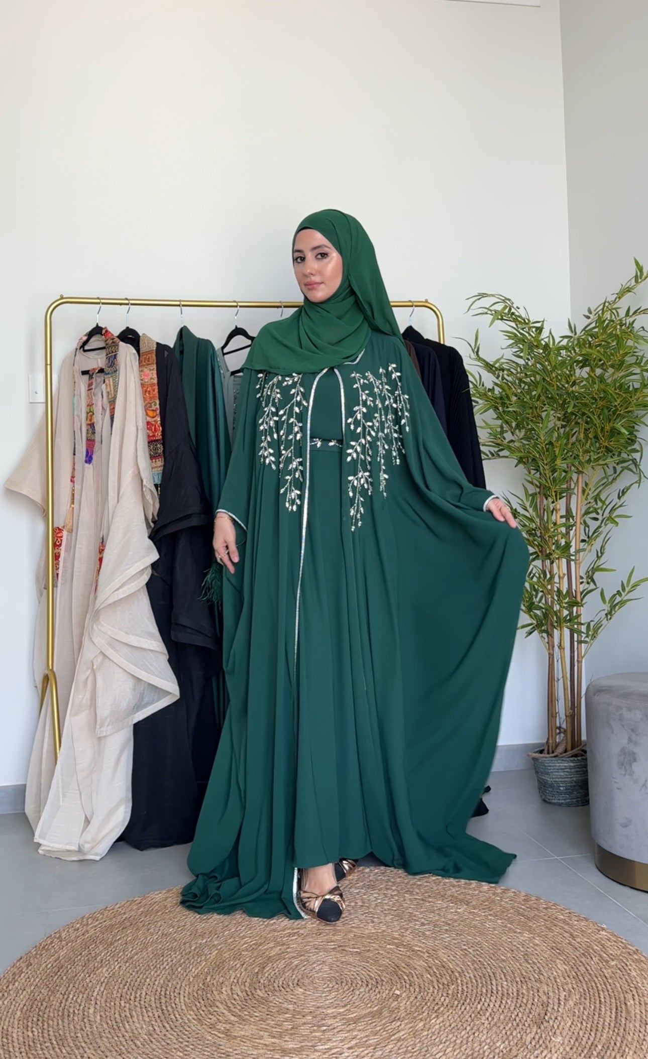 Emerald green abayah with silver beadwork with inner and belt