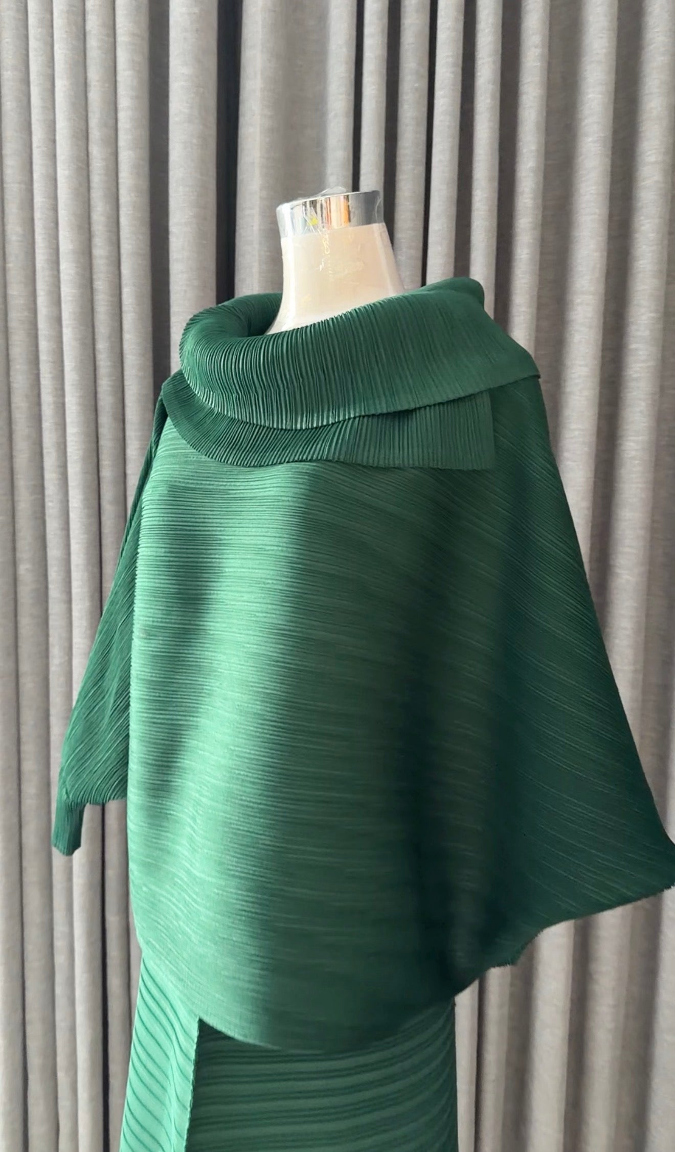 Off-white Sari with pants