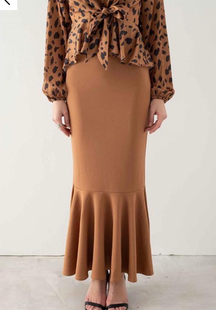 Brown bottom pleat skirt